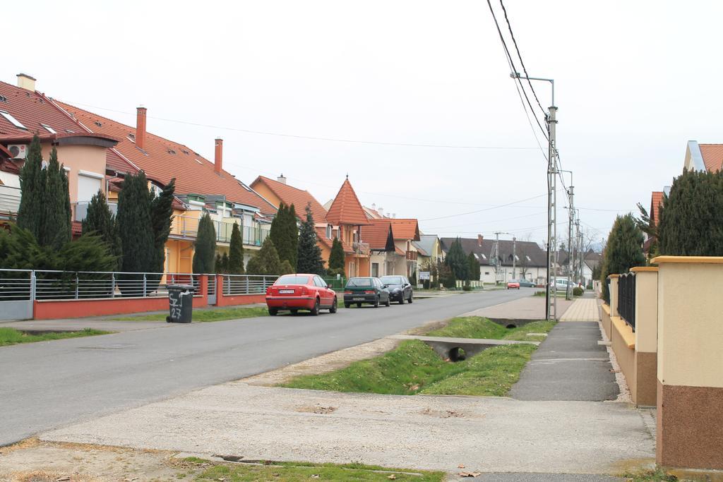 Harkany-Szt. Istvan Apartman Zewnętrze zdjęcie